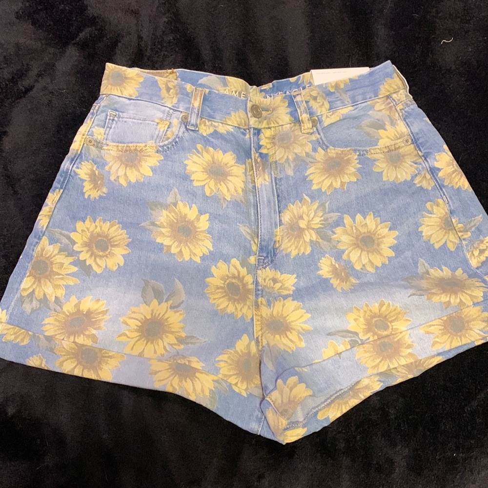 American Eagle CURVY MOM SHORT